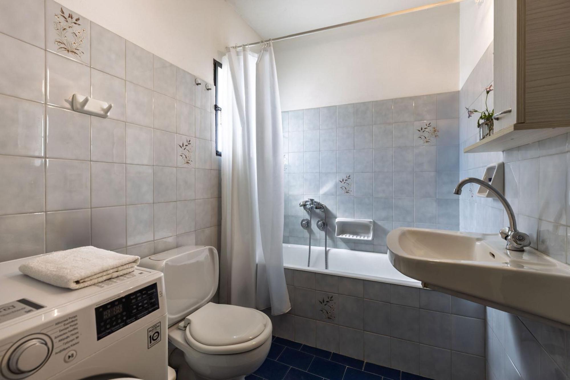 Villa Lola - 3 Bedrooms & Private Pool Lithakia  Exterior foto